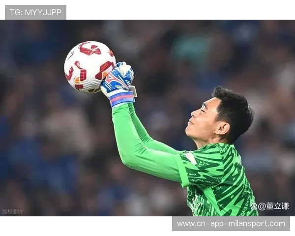 主帅:申花具备争冠实力 间歇期将重点进行战术调整和分析 主帅:申花具备争冠实力 间歇期将重点进行战术调整和分析