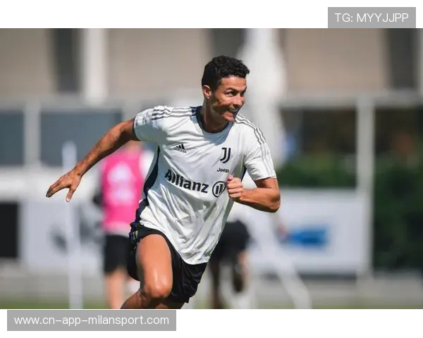 C罗进行特别训练,c罗训练内容 C罗进行特别训练,c罗训练内容