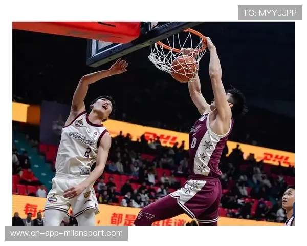 CBA惊天空接全场炸裂！看球迷如何震撼迎来年度巅峰瞬间